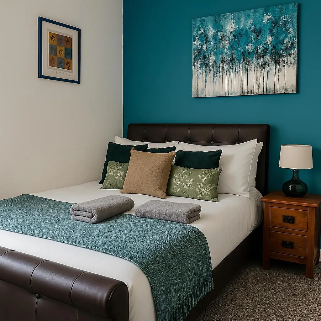 Apartment Spacious 4-Bed Home With Secured Parking Near Abba Arena, Stadium, Tube & In Bustling Zone 2 London
